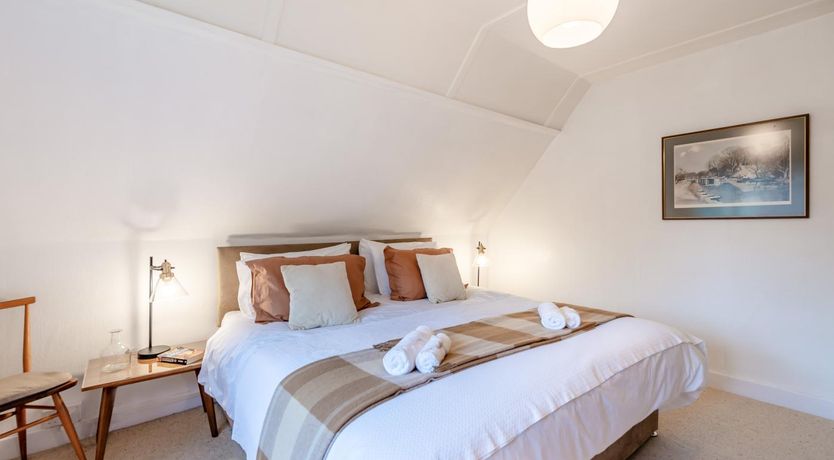 Photo of 2 Bed in Charing