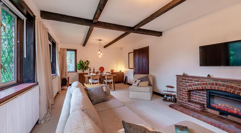 Photo of 2 Bed in Charing