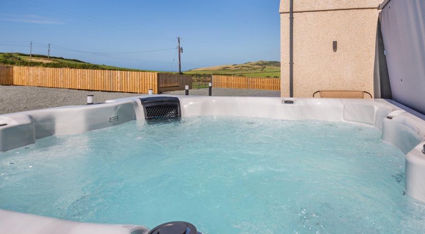 Photo of 5 Bed in Aberdaron