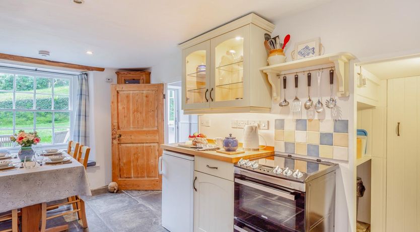 Photo of 2 Bed in Boscastle