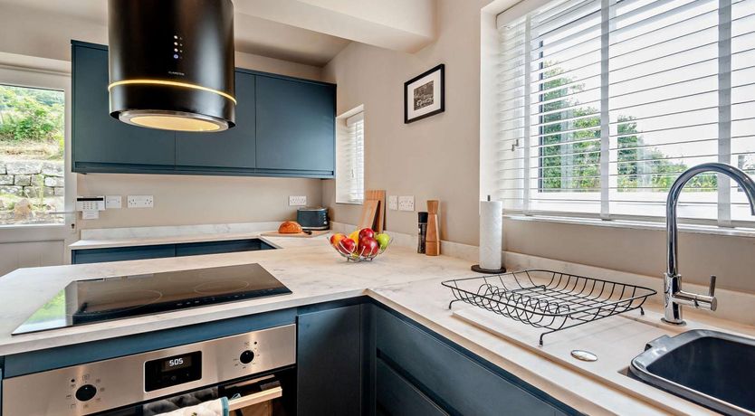 Photo of 4 Bed in Bamford