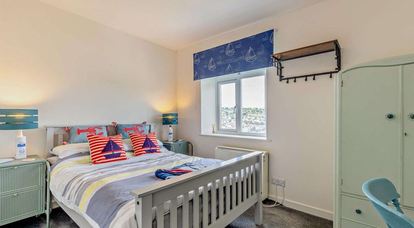 Photo of 3 Bed in Kingswear