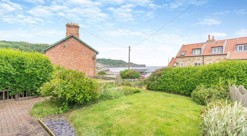 Photo of 3 Bed in Sandsend