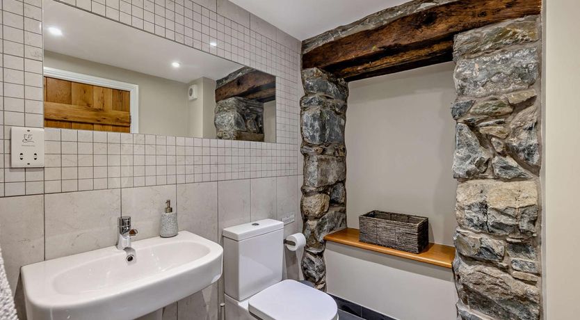 Photo of 3 Bed in Dyffryn Ardudwy