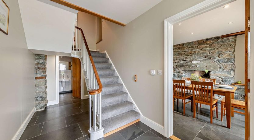 Photo of 3 Bed in Dyffryn Ardudwy