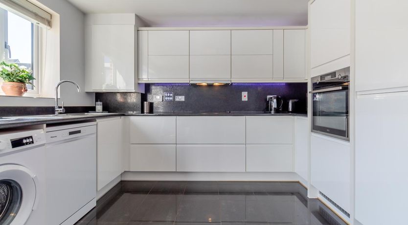 Photo of 3 Bed in Felixstowe