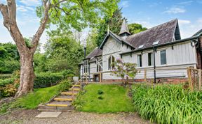 Photo of 3 Bed in Sandsend