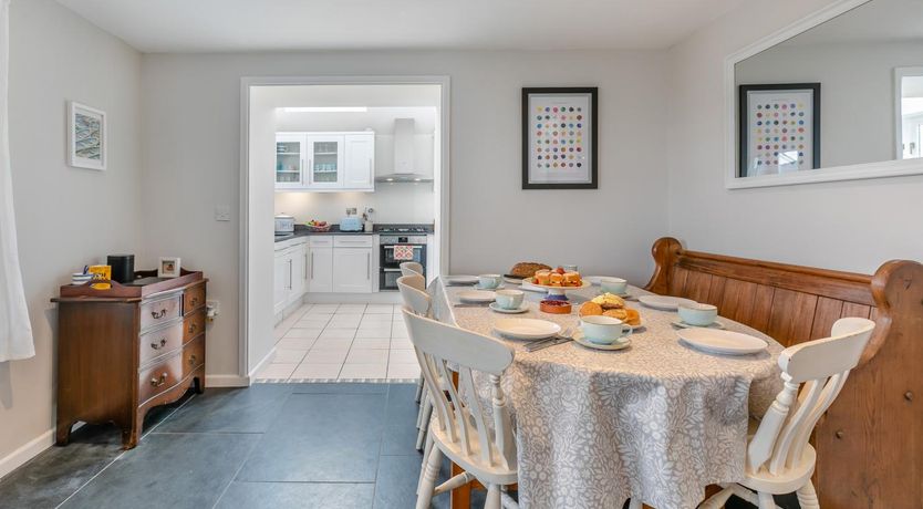 Photo of 3 Bed in Golant