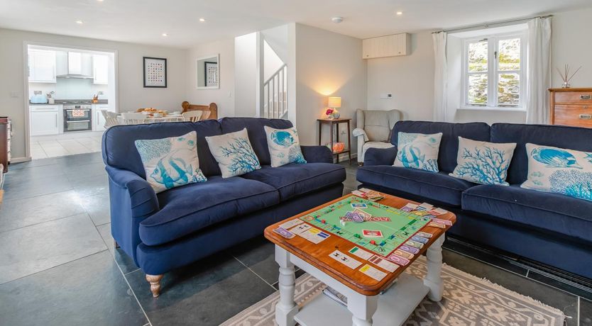 Photo of 3 Bed in Golant