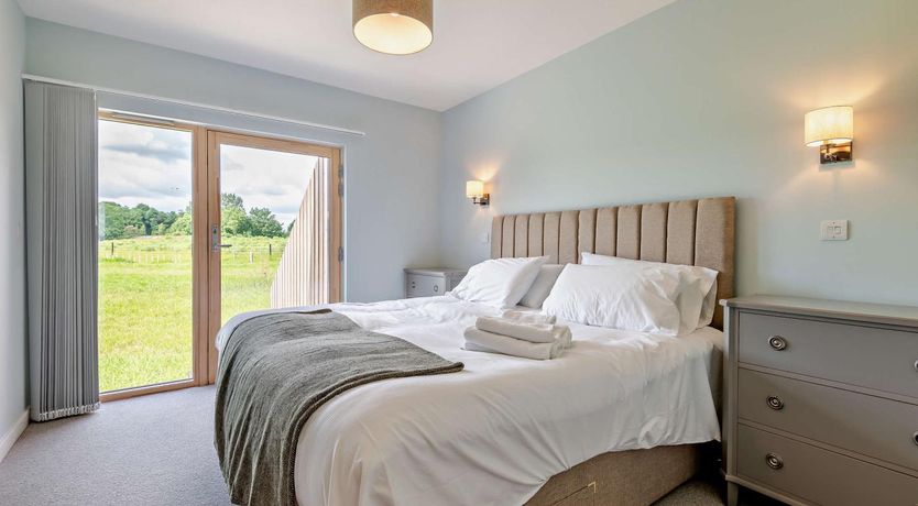 Photo of 3 Bed in Chapmanslade