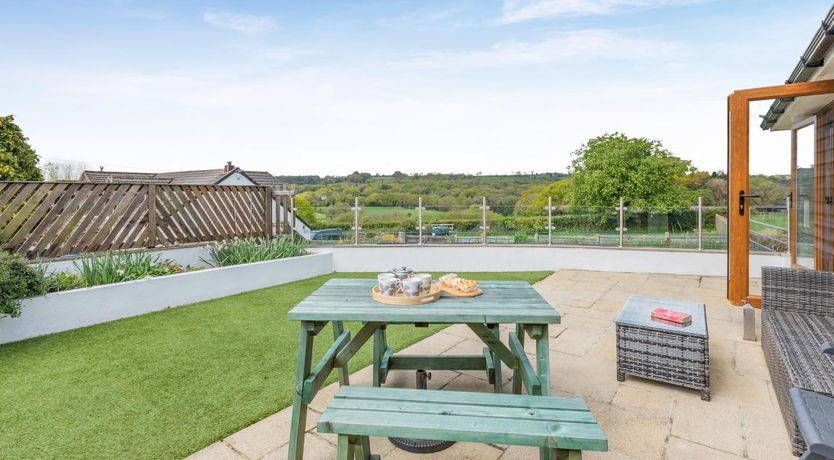 Photo of 1 Bed in Tytherleigh