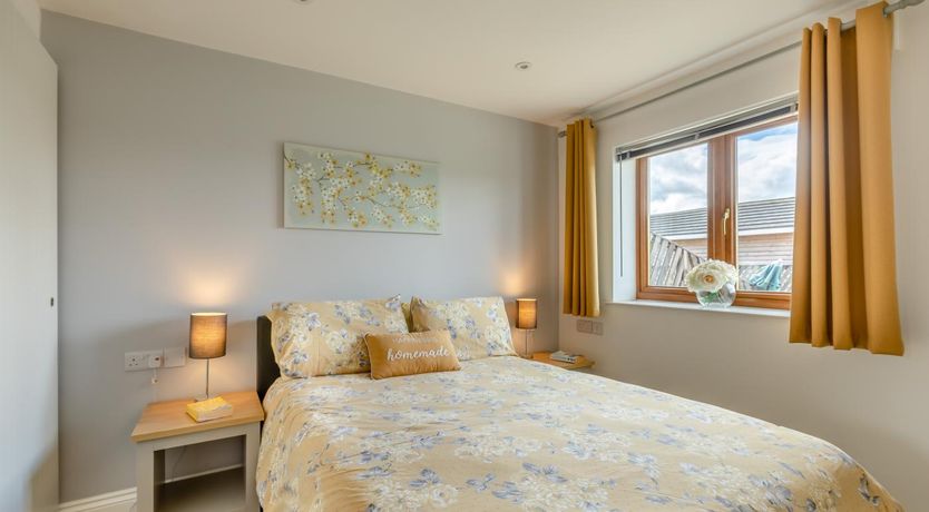 Photo of 1 Bed in Tytherleigh