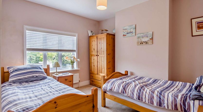Photo of 4 Bed in Mundesley