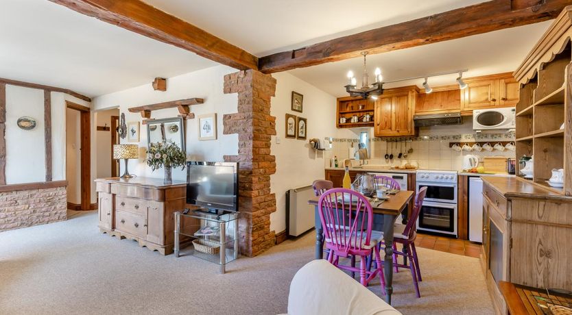 Photo of 2 Bed in Holme Next The Sea
