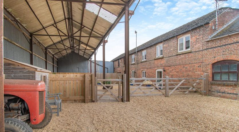 Photo of 2 Bed in Turnditch