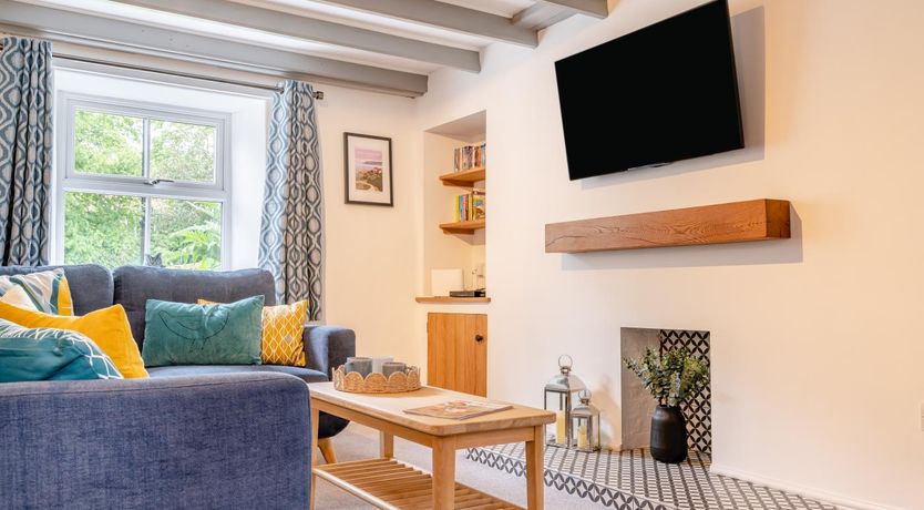 Photo of 2 Bed in Sleights