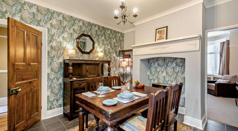 Photo of 1 Bed in Old Colwyn