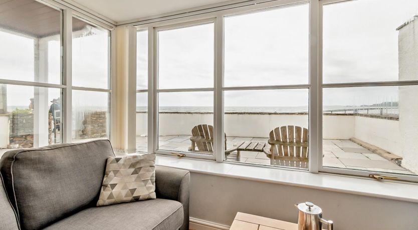 Photo of 4 Bed in Amroth