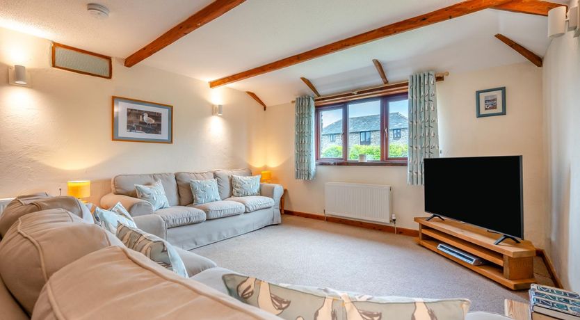 Photo of 3 Bed in St. Merryn