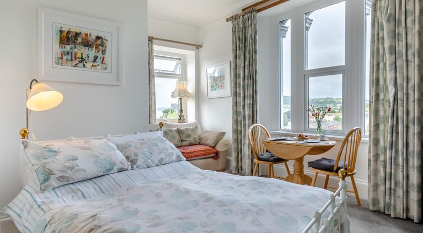 Photo of 1 Bed in Teignmouth