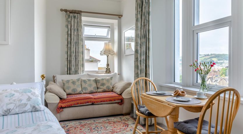 Photo of 1 Bed in Teignmouth