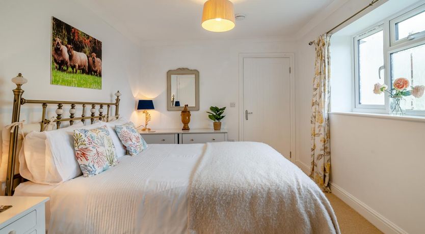 Photo of 4 Bed in Wookey