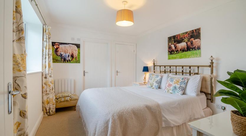 Photo of 4 Bed in Wookey