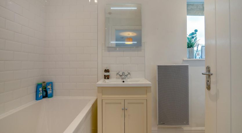 Photo of 4 Bed in Wookey