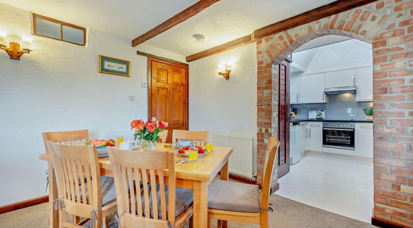Photo of 2 Bed in St. Merryn