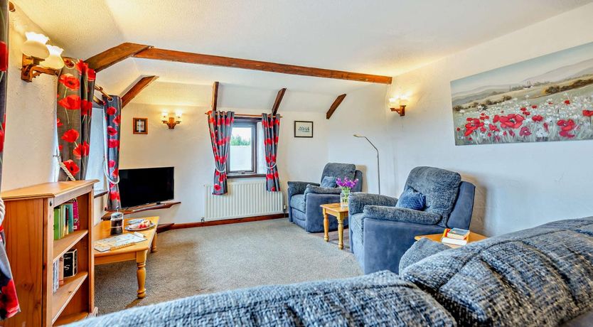 Photo of 2 Bed in St. Merryn