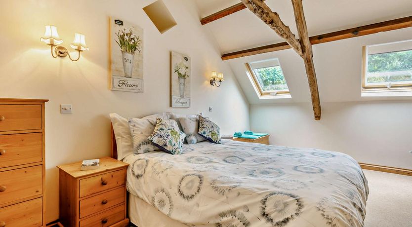 Photo of 2 Bed in Kentisbeare