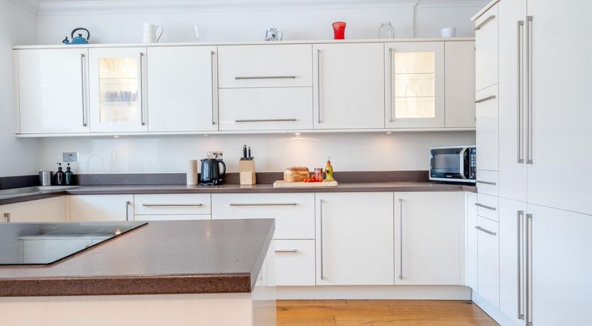 Photo of 4 Bed in Sandown