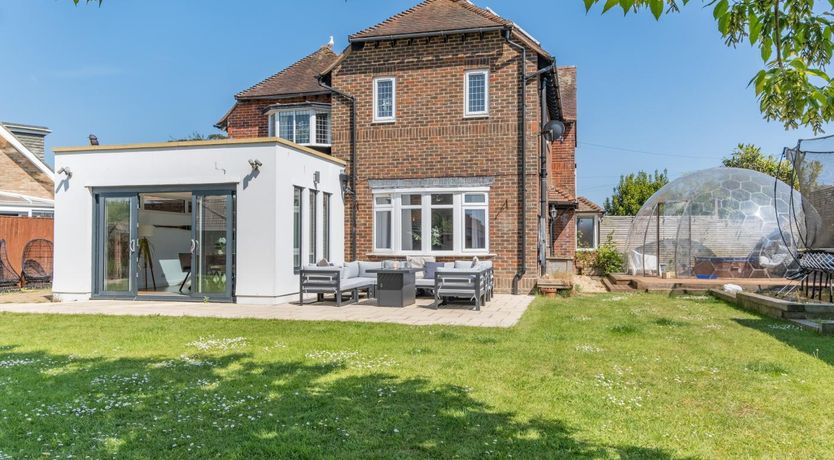 Photo of 4 Bed in Sandown