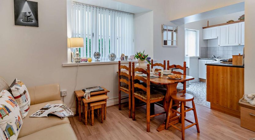 Photo of 1 Bed in Tenby