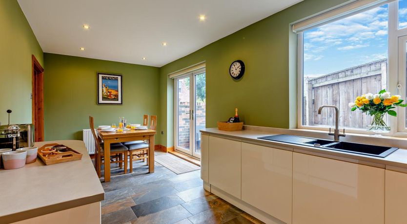 Photo of 3 Bed in North Shields