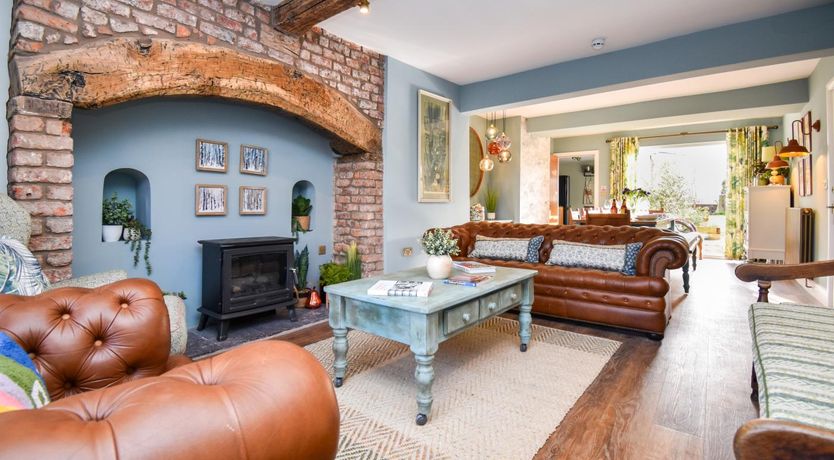 Photo of 4 Bed in Ruthin