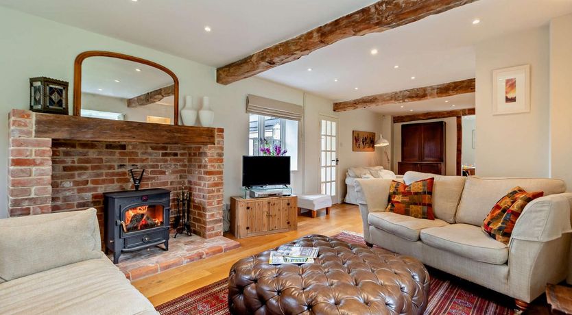 Photo of 3 Bed in Snape