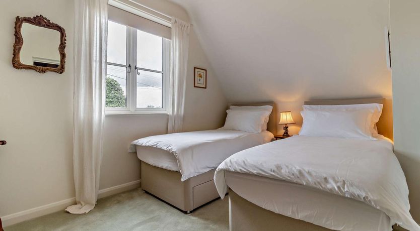 Photo of 3 Bed in Snape