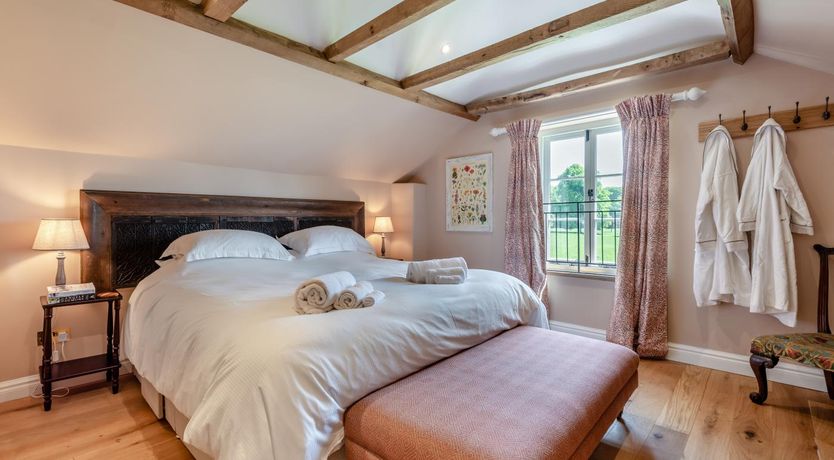 Photo of 1 Bed in Tollard Royal