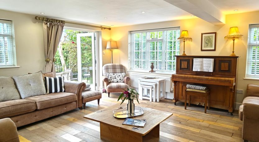Photo of 5 Bed in Belper