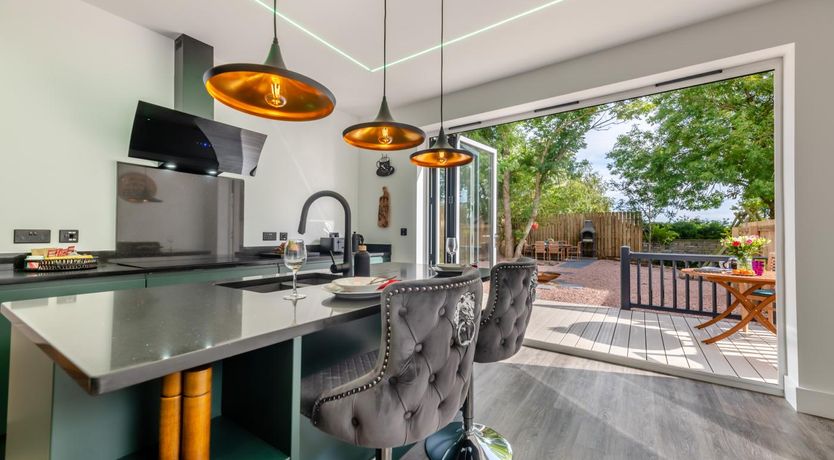 Photo of 4 Bed in Berwick-upon-Tweed