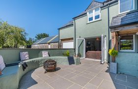 Photo of 5-bed-in-wolfscastle