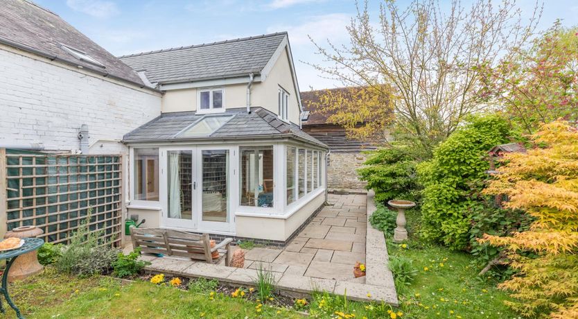 Photo of 2 Bed in Leintwardine