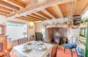 2 Bed in Leintwardine Holiday Home