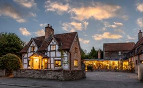 Photo of 5 Bed in Frampton On Severn