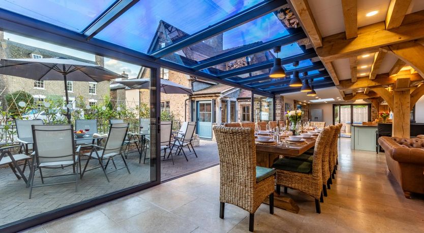 Photo of 5 Bed in Frampton On Severn