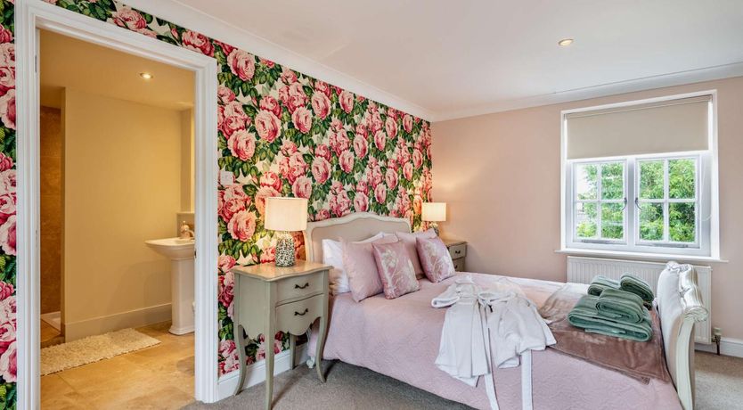 Photo of 1 Bed in Knapton
