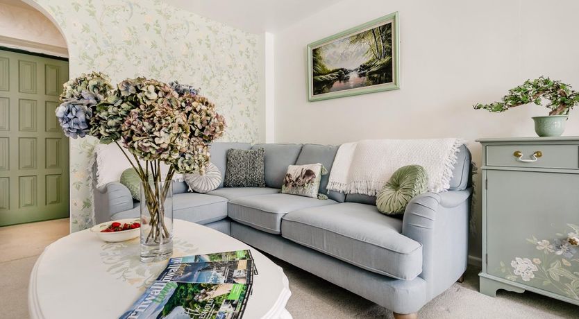Photo of 2 Bed in Trewoon