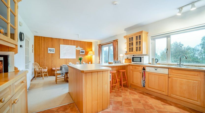 Photo of 3 Bed in North Connel