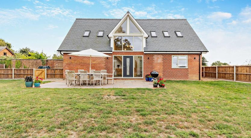 Photo of 4 Bed in Cawston